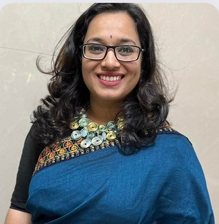Smt. Krutika Chandrakant Tembhurnikar